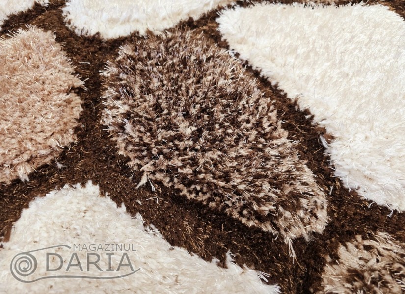 Traversă 3D SHAGGY GRANDE 468 brown