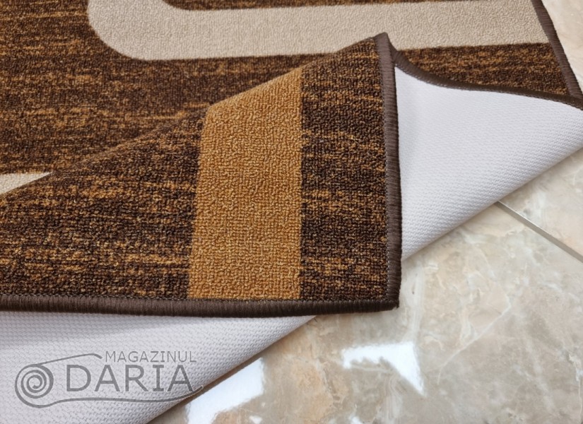 Covor tip mochetă ERIKA 8024 brown