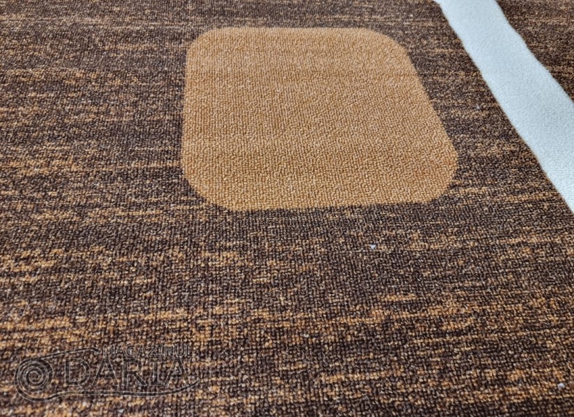 Covor tip mochetă ERIKA 8024 brown