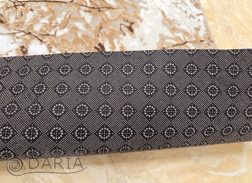 Traverse mochetă COMFORT 5072 brown