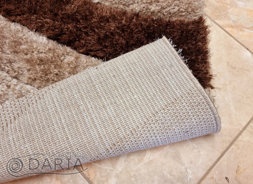 Traversă 3D SHAGGY GRANDE 718 camel