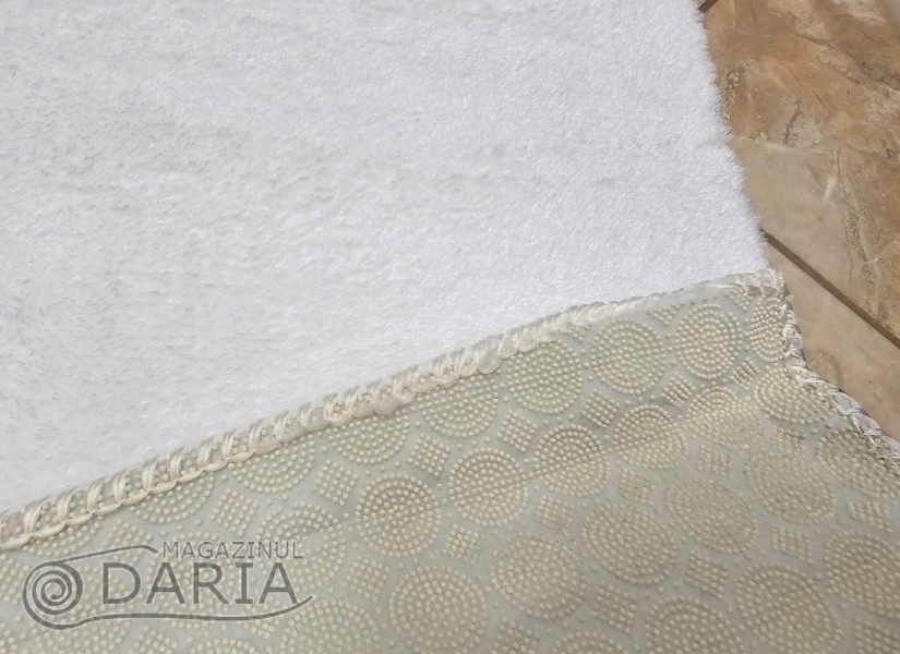 Covoare tip mocheta RELAX 5007 white