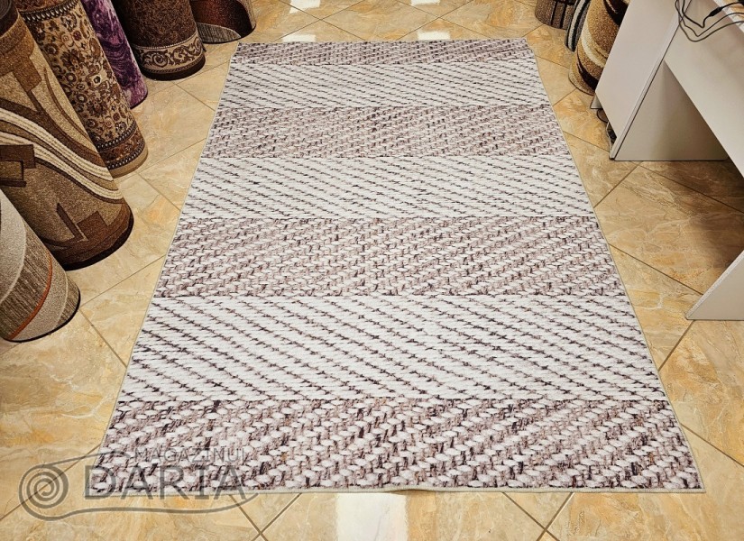 Covor tip mochetă REGAL 7009 beige