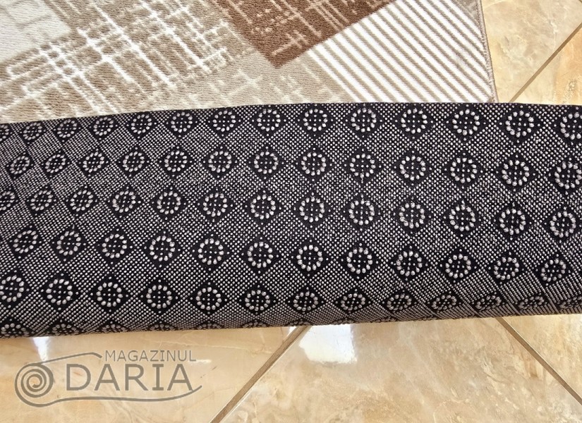 Traverse mochetă COMFORT 5162 brown