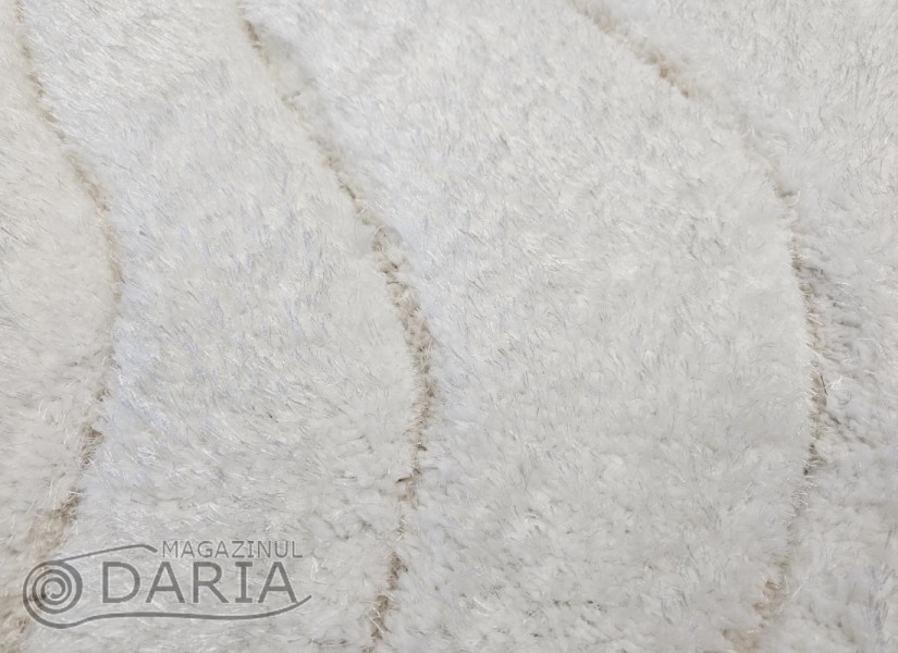 Traversă 3D SHAGGY GRANDE 323 white