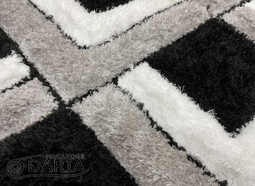 Traversă 3D SHAGGY GRANDE 400 black